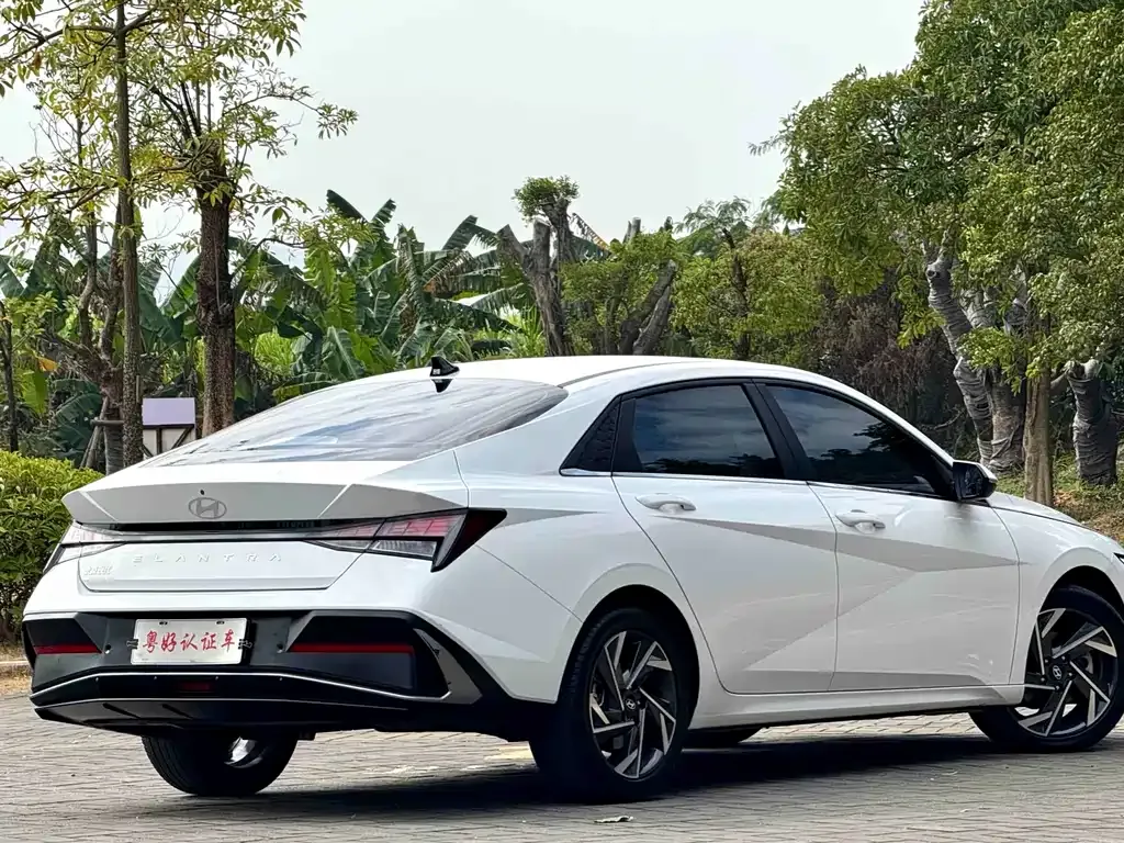 Hyundai Elantra 2024 из CN, фото 6