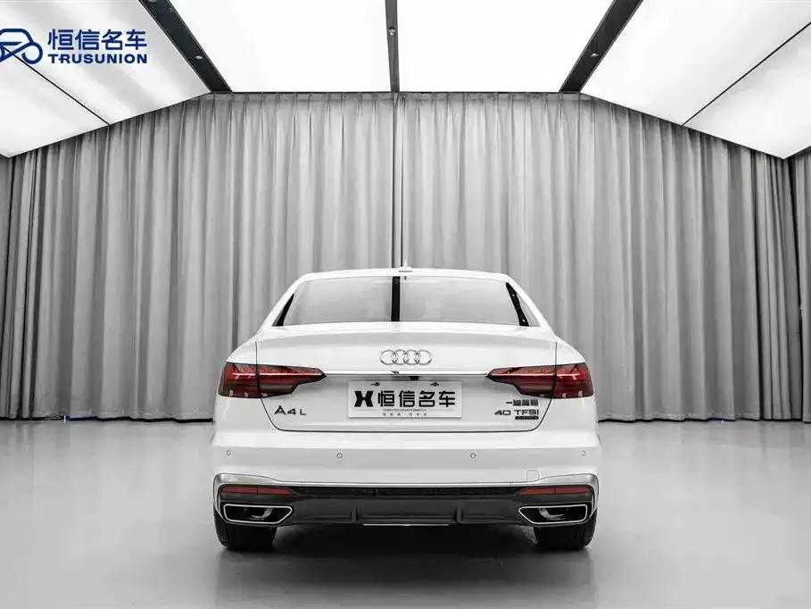 Audi A4L 2021 из CN, фото 10