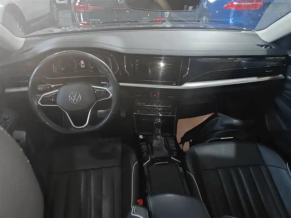 Volkswagen Passat — фото 5