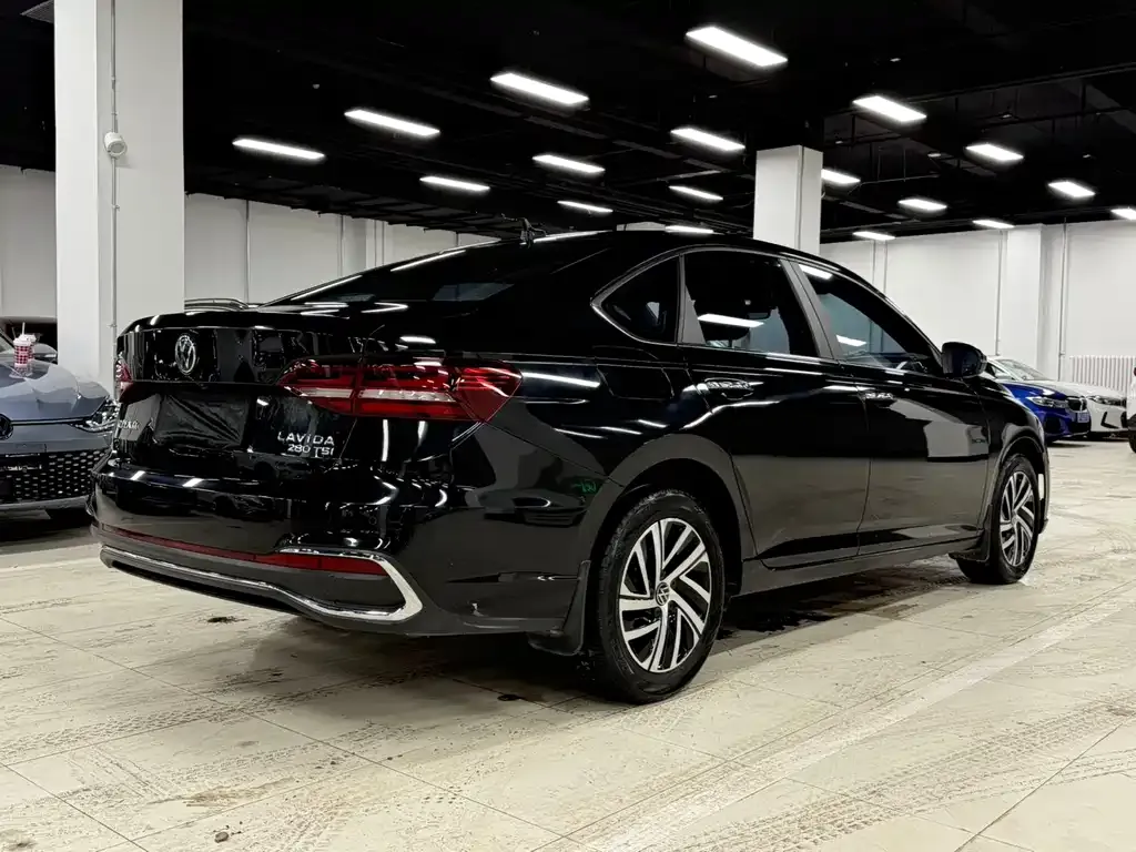 Volkswagen Lavida 2022 из CN, фото 8