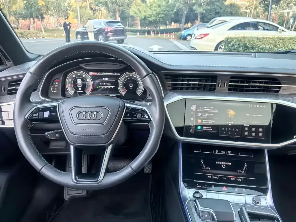 Audi A6L — фото 2