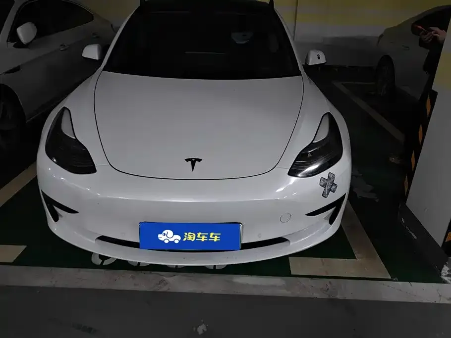 Tesla Model 3 — фото 4