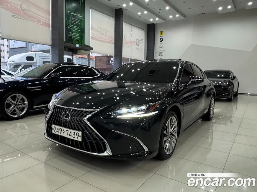 Lexus ES 2025 из KR, фото 1