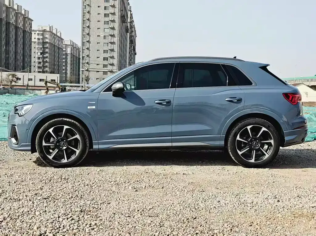 Audi Q3 — фото 3
