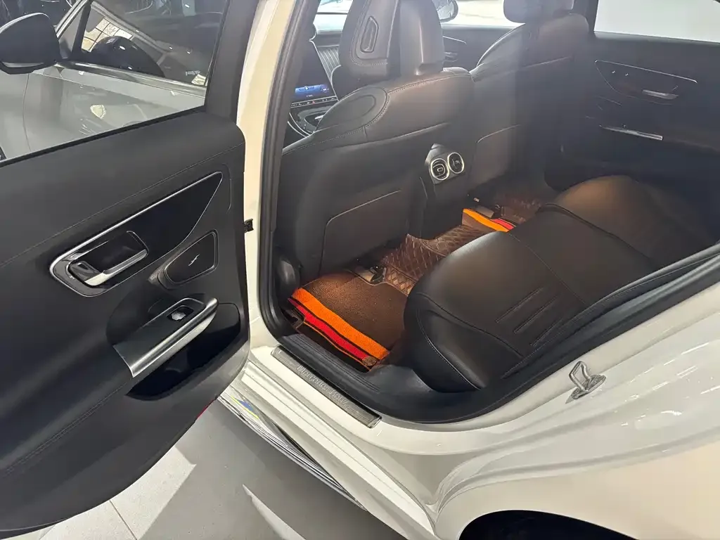 Mercedes-Benz C-Class 2023 из CN, фото 9