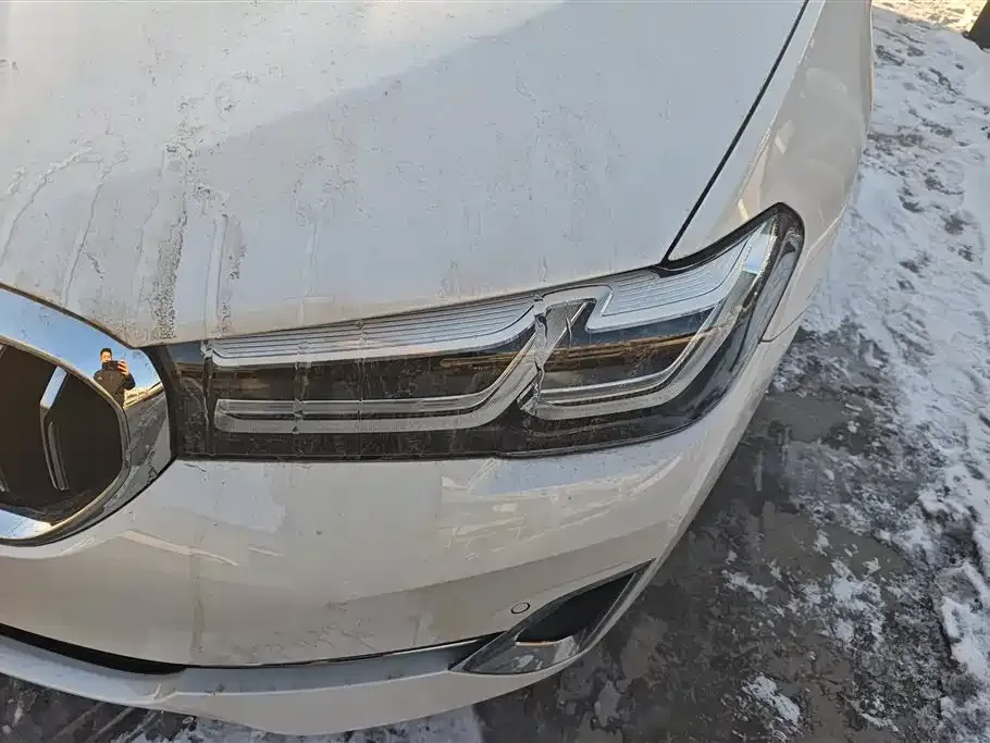 BMW 5 Series 2023 из CN, фото 3