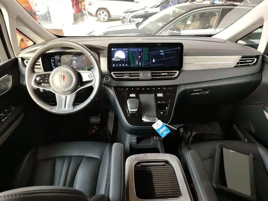 Hongqi HQ9 PHEV 2024 из CN, фото 9