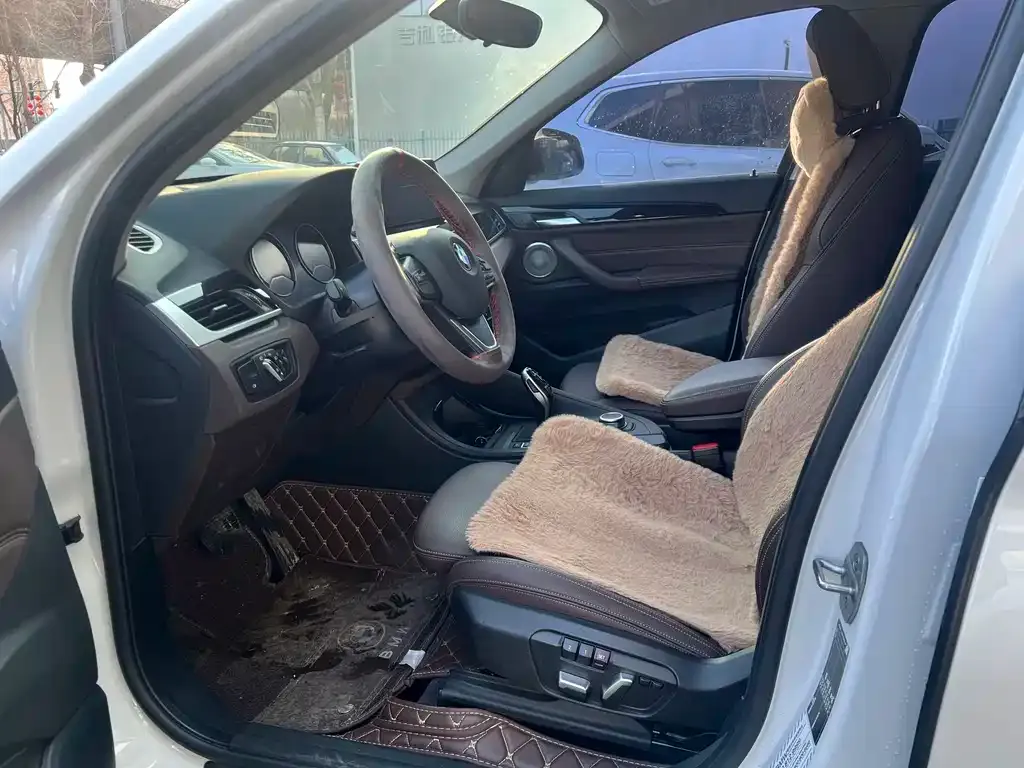 BMW X1 2022 из CN, фото 2