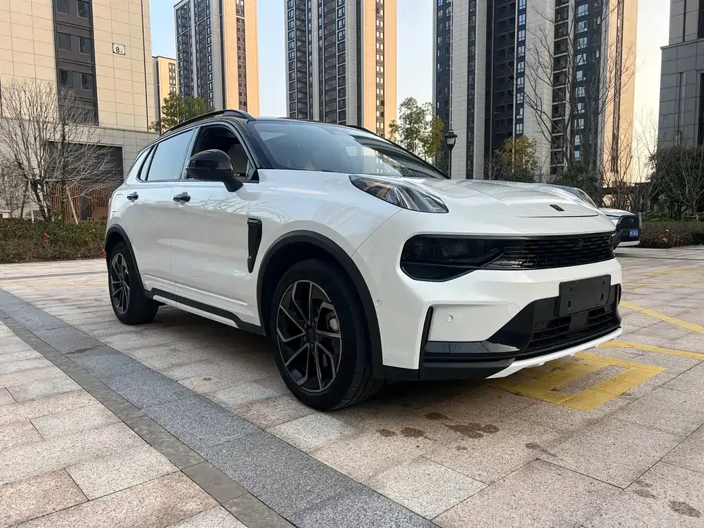 Lynk & Co 01 2023 из CN, фото 7
