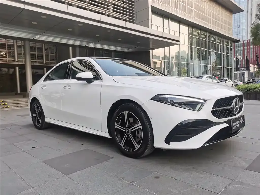 Mercedes-Benz A-Class — фото 5