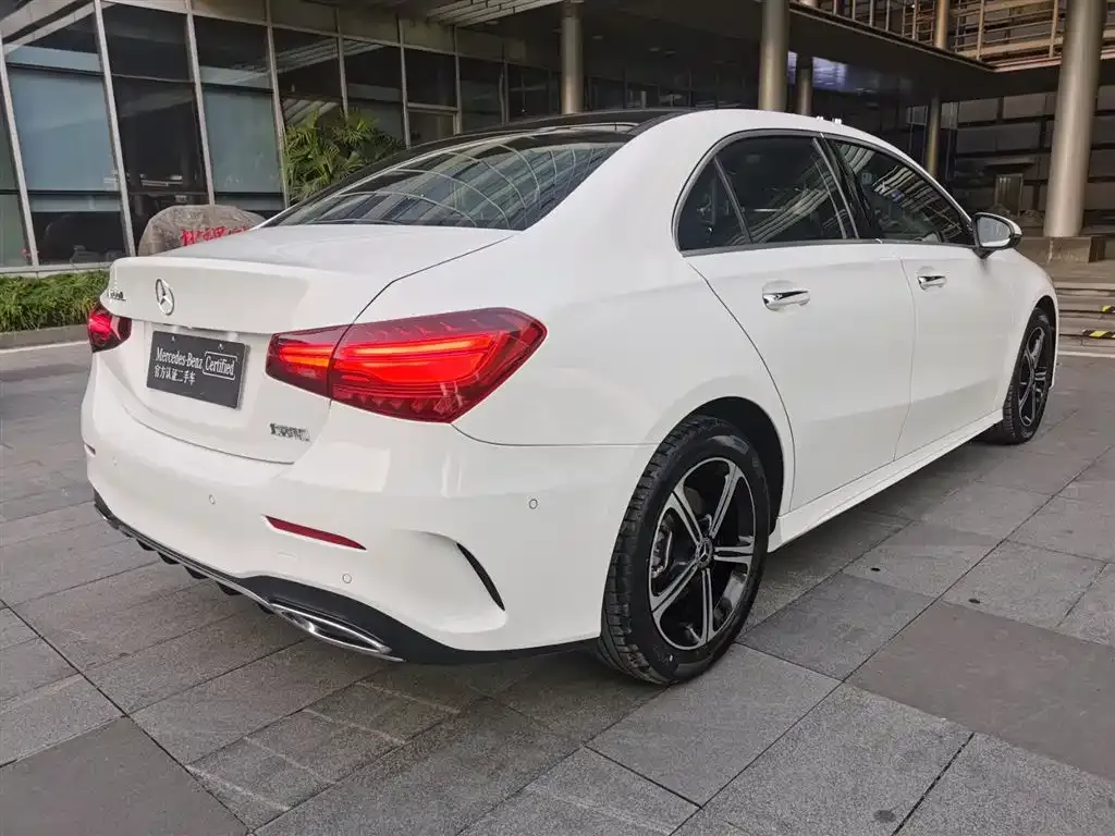 Mercedes-Benz A-Class — фото 6