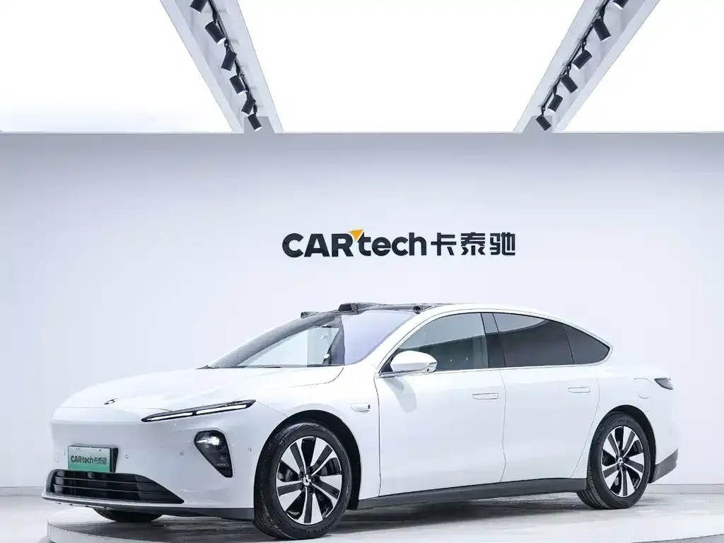 NIO ET7