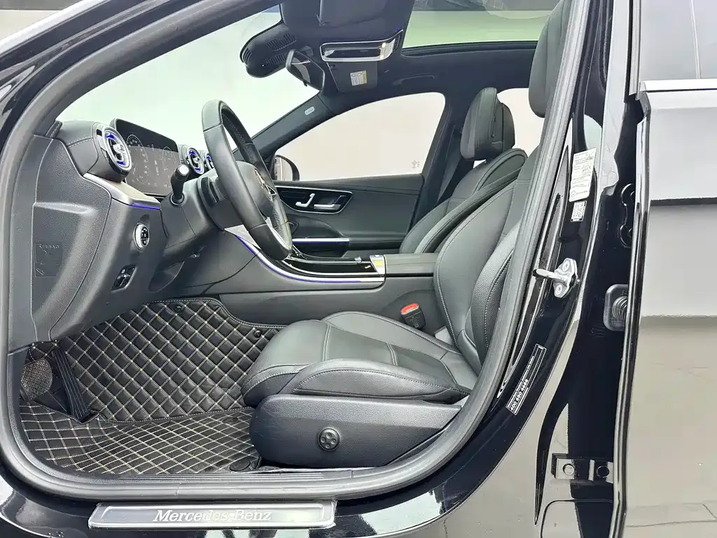 Mercedes-Benz C-Class 2023 из CN, фото 9