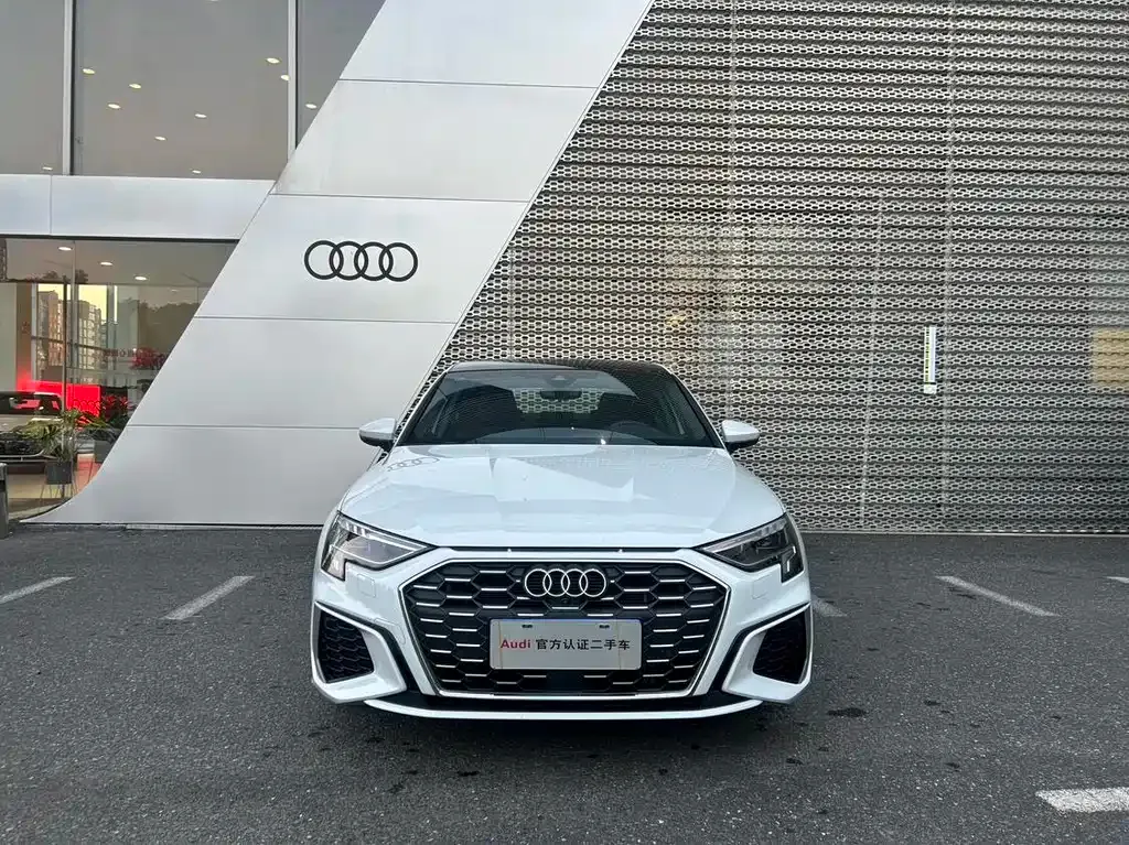 Audi A3 2024 из CN, фото 8