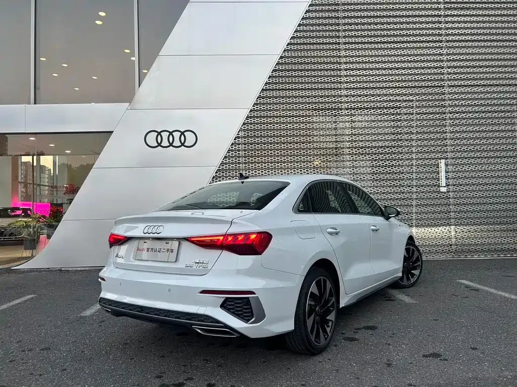 Audi A3 2024 из CN, фото 7