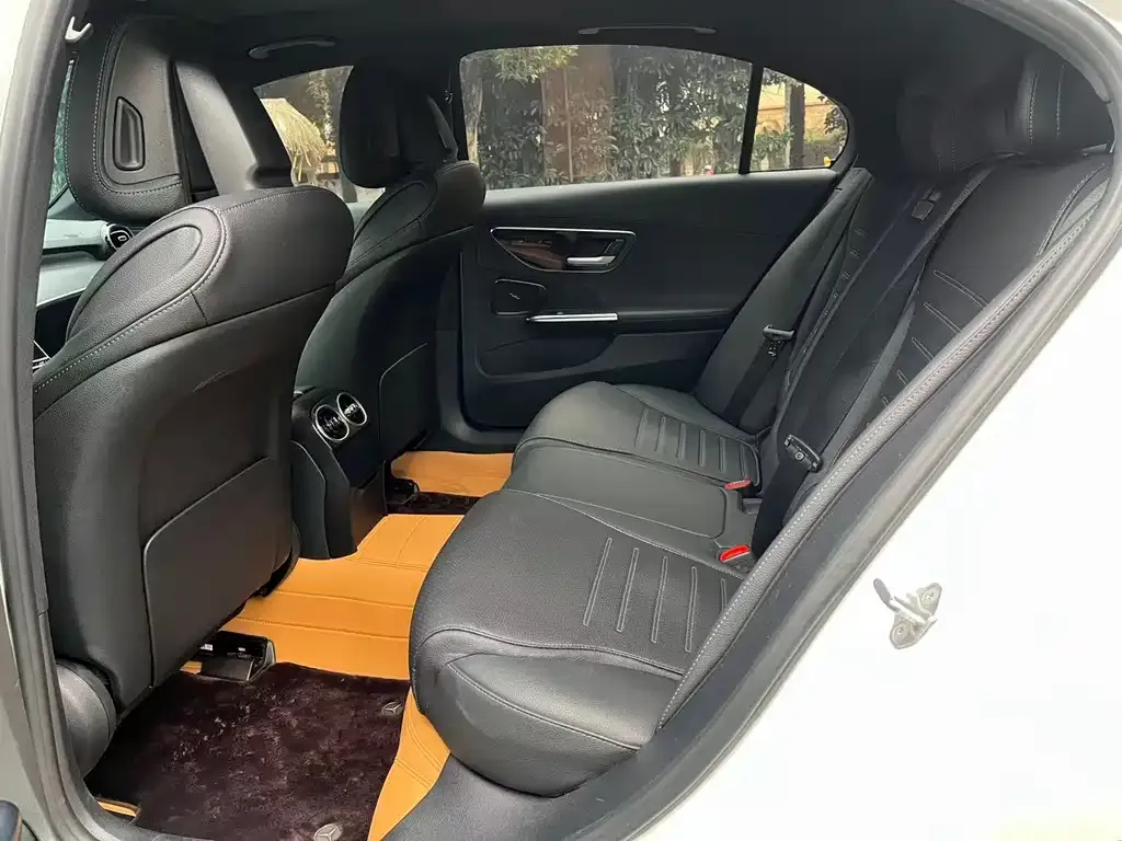 Mercedes-Benz C-Class 2023 из CN, фото 4
