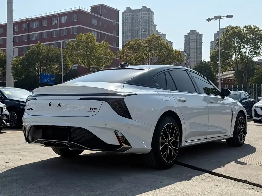 Hongqi H6 2023 из CN, фото 10