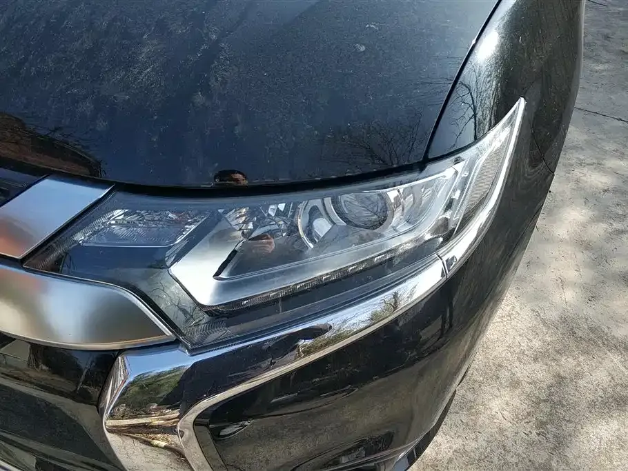 Mitsubishi Outlander 2021 из CN, фото 7
