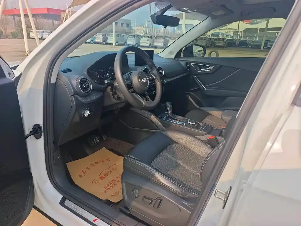 Audi Q2L 2021 из CN, фото 8