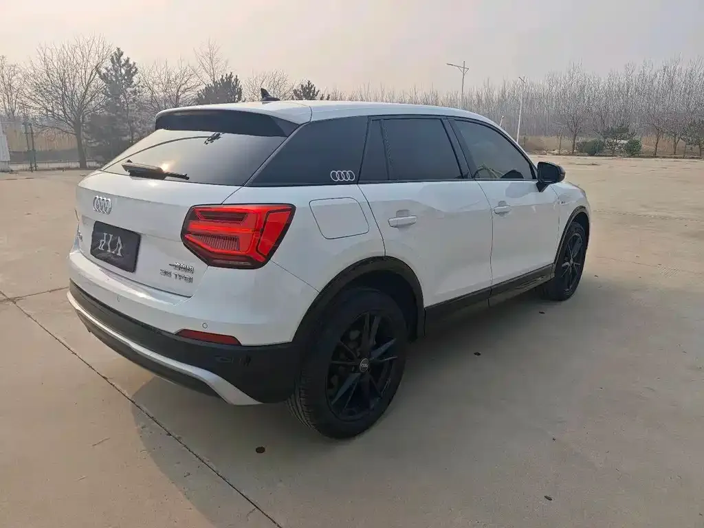 Audi Q2L 2021 из CN, фото 9