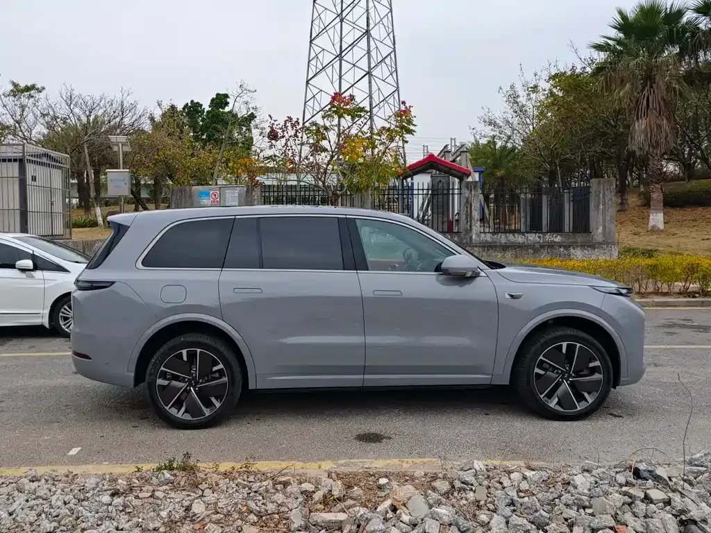 Li Auto L9 2025 из CN, фото 9