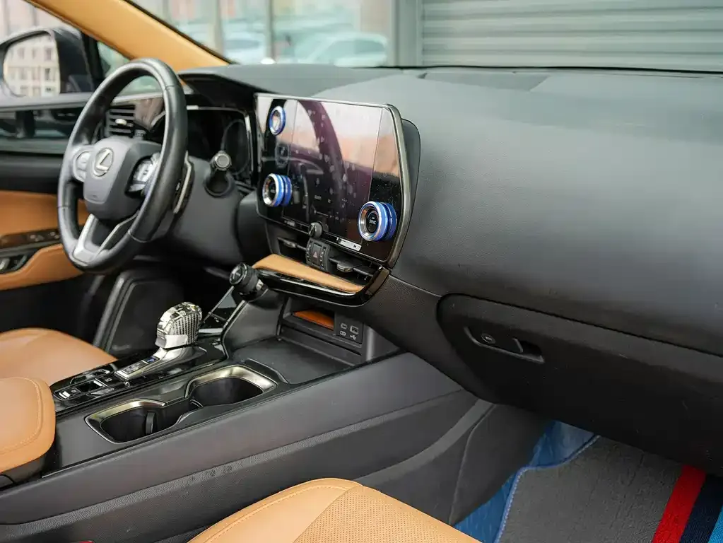 Lexus NX 2023 из CN, фото 4