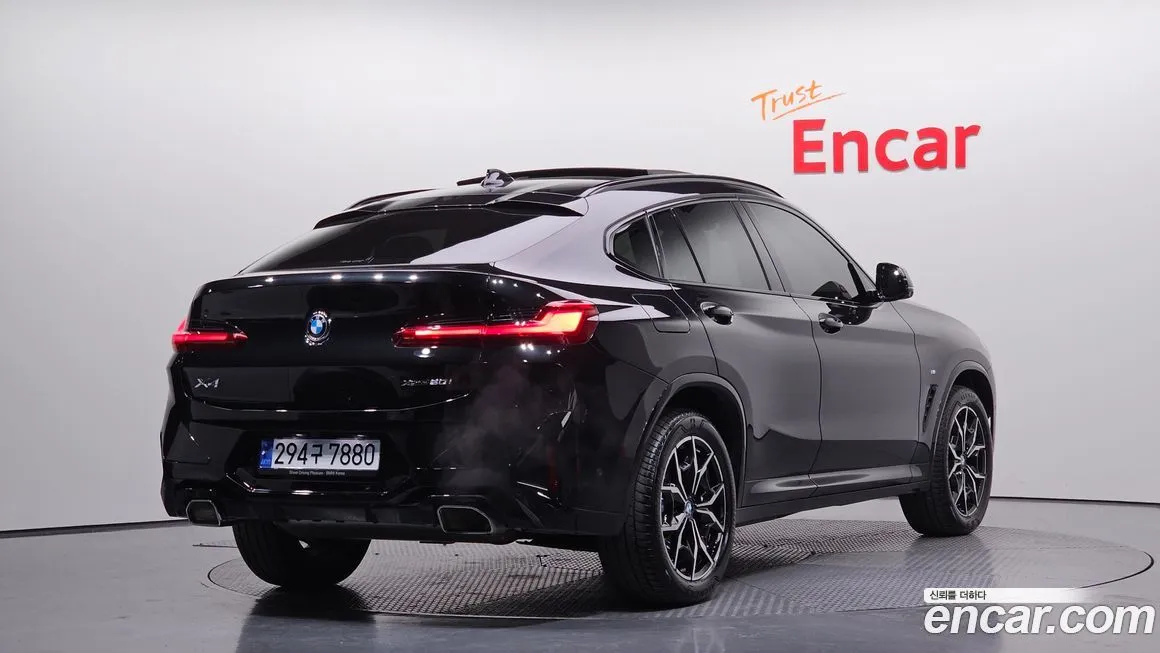 BMW X4 — фото 10