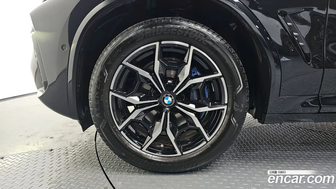 BMW X4 — фото 4