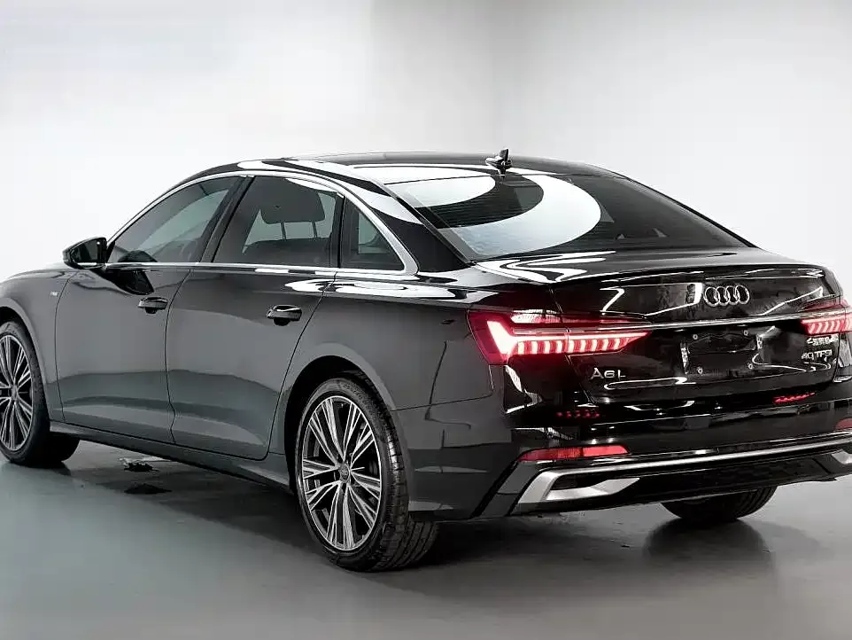 Audi A6L 2022 из CN, фото 7