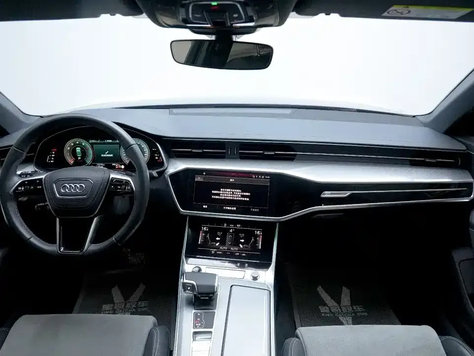 Audi A6L 2022 из CN, фото 3
