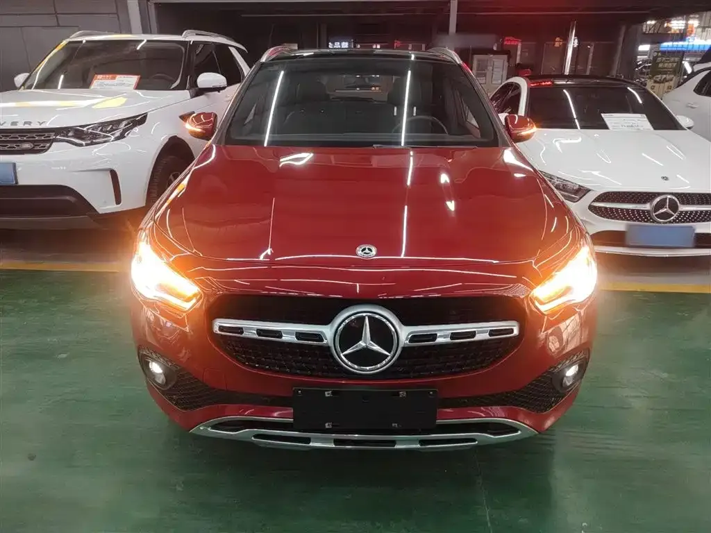 Mercedes-Benz GLA — фото 8