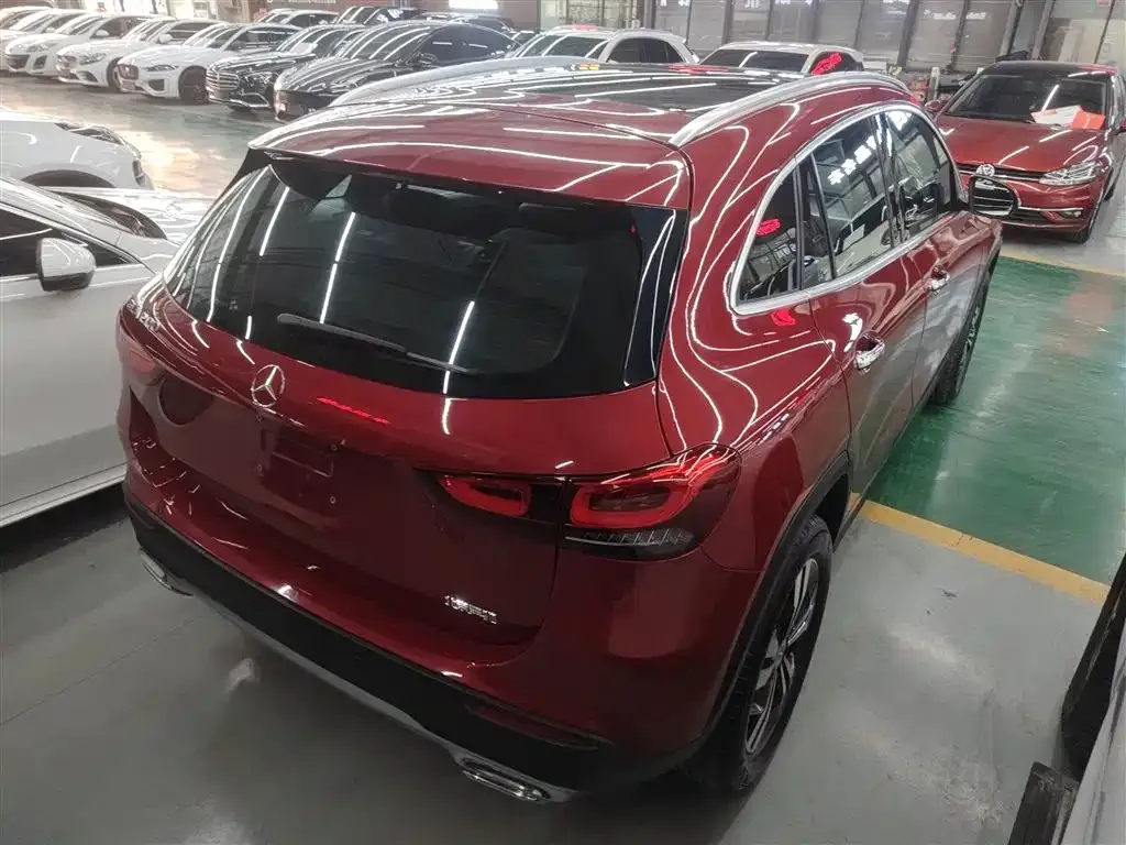 Mercedes-Benz GLA — фото 9