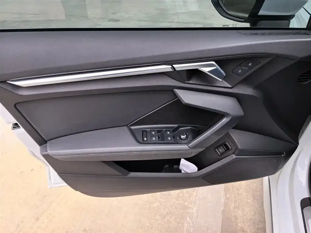 Audi A3 2022 из CN, фото 10