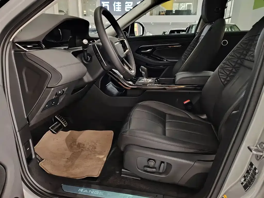 Land Rover Evoque — фото 5
