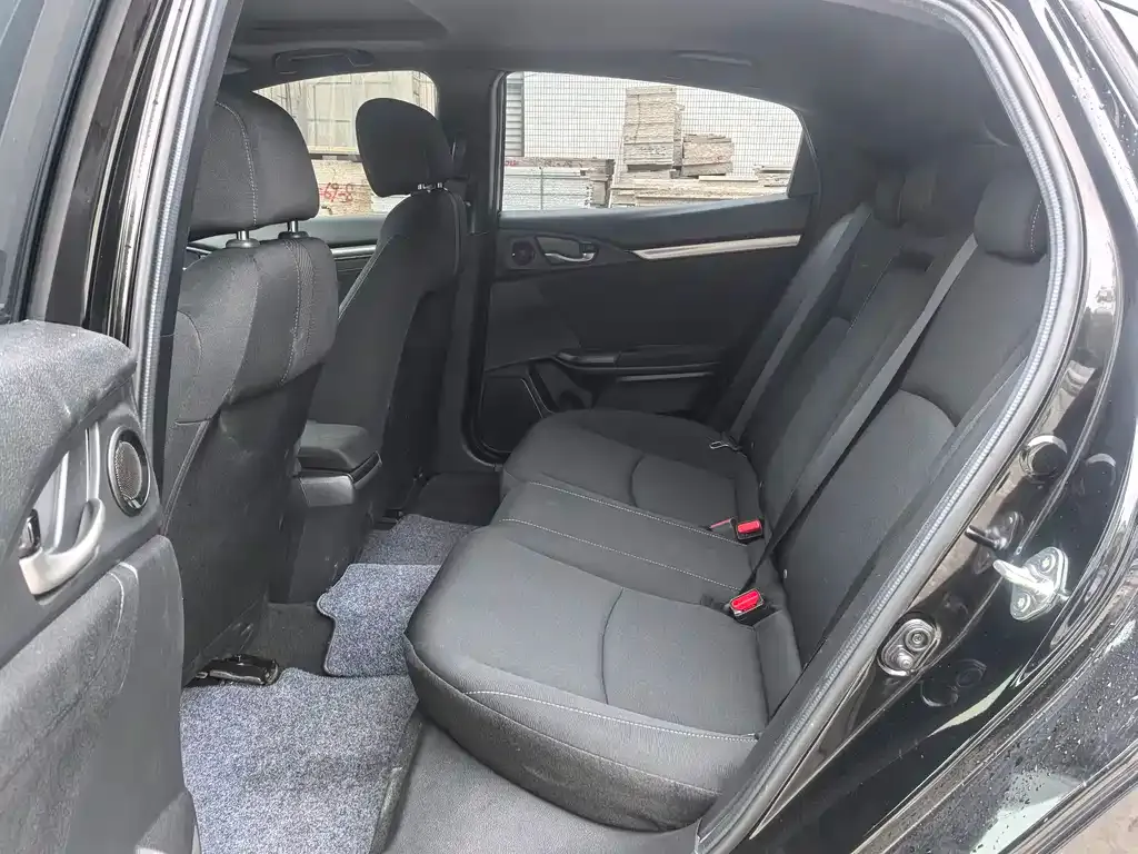 Honda Civic — фото 6