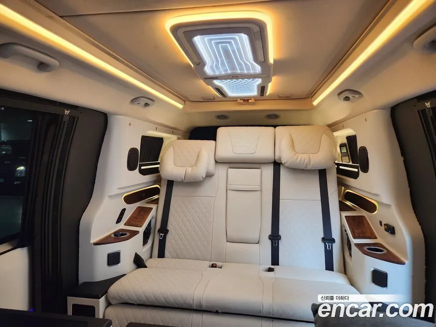 Hyundai Staria 2023 из KR, фото 7