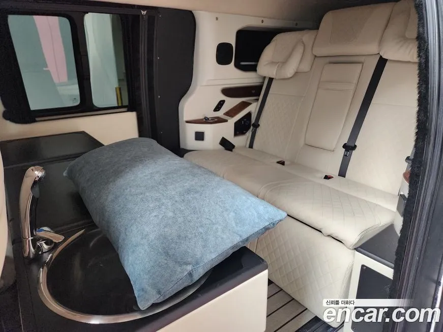 Hyundai Staria 2023 из KR, фото 6