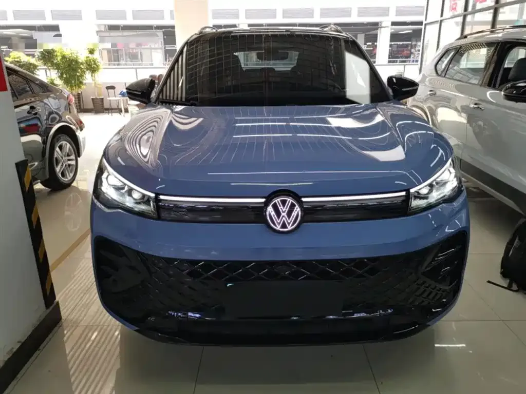 Volkswagen Tiguan L 2024 из CN, фото 9