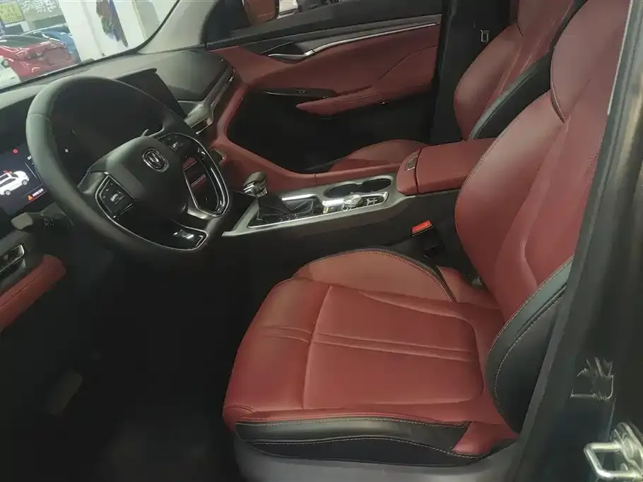 Changan CS75PLUS 2022 из CN, фото 2