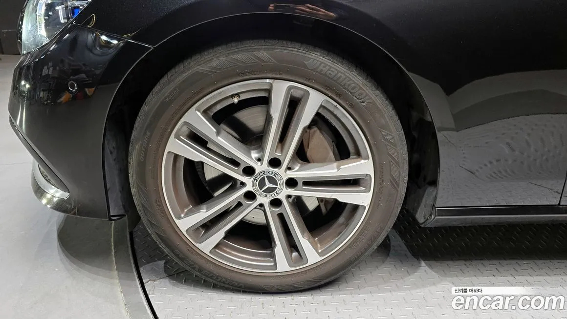 Mercedes-Benz E-Class 2022 из KR, фото 7