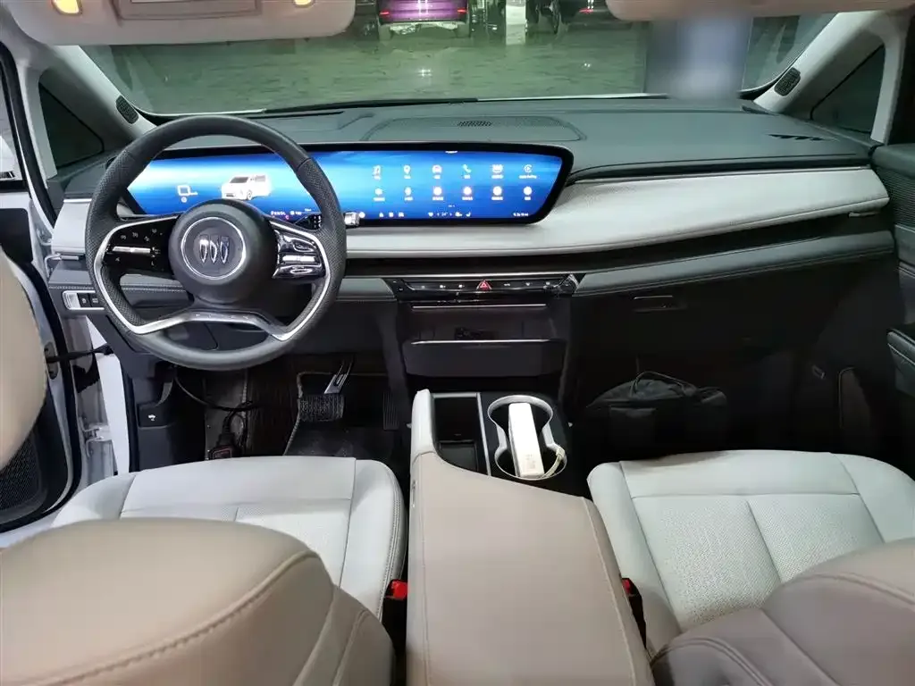 Buick GL8 2025 из CN, фото 7