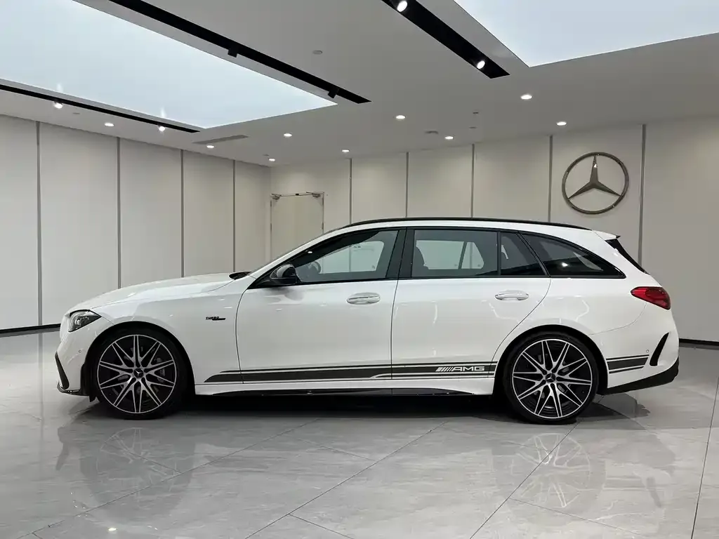 Mercedes-Benz C-Class AMG — фото 6