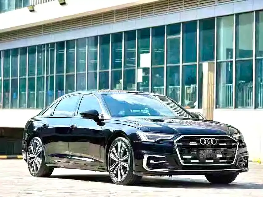 Audi A6L — фото 7