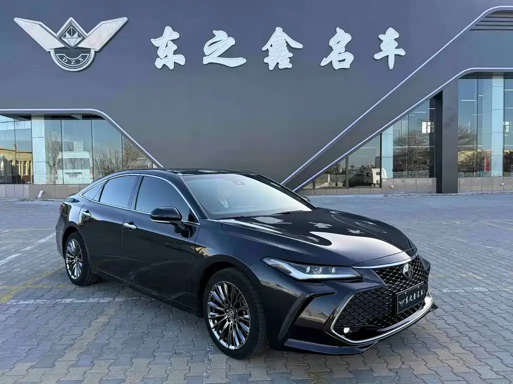Toyota Avalon 2023 из CN, фото 3