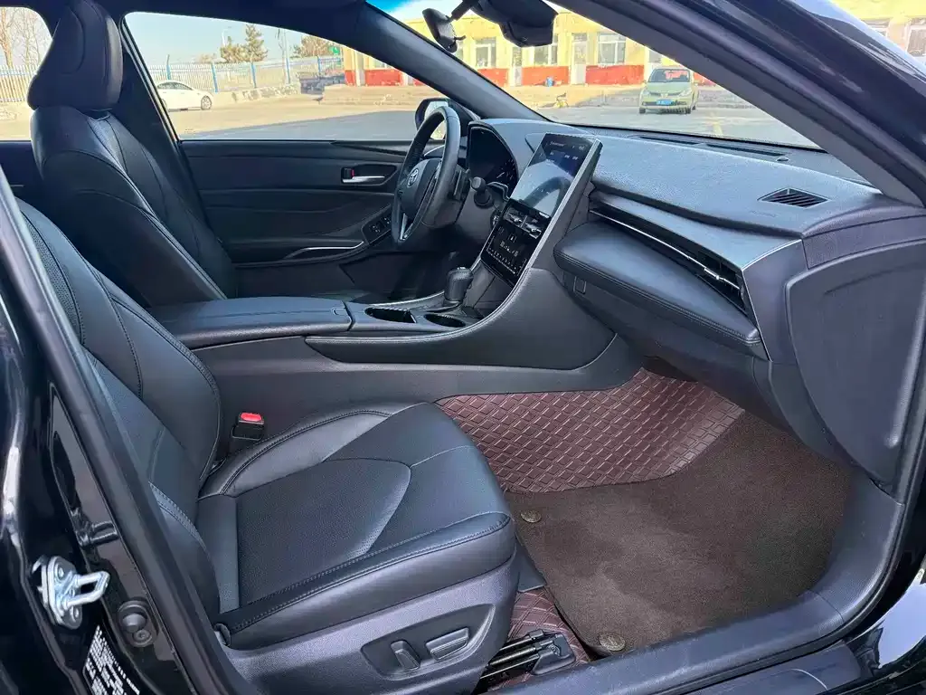 Toyota Avalon 2023 из CN, фото 9