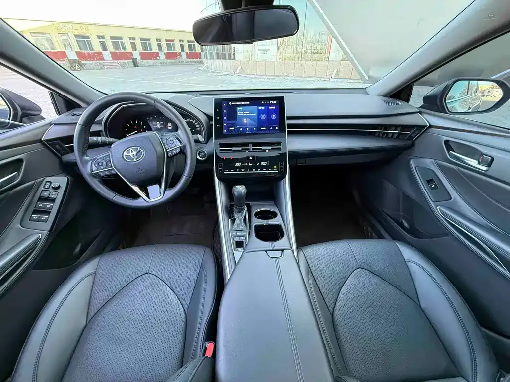 Toyota Avalon 2023 из CN, фото 10