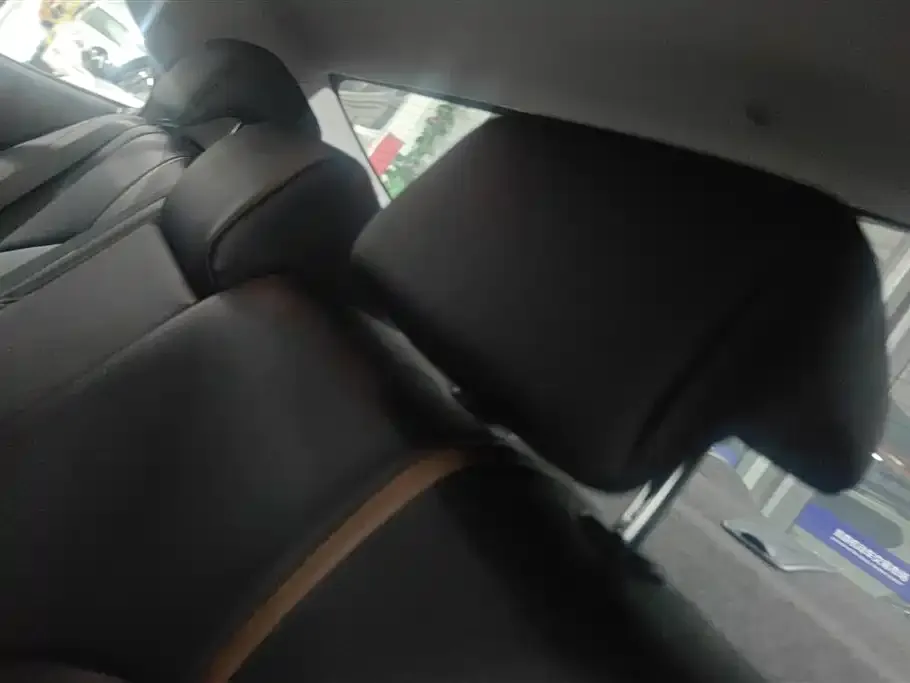 Toyota Camry 2022 из CN, фото 2