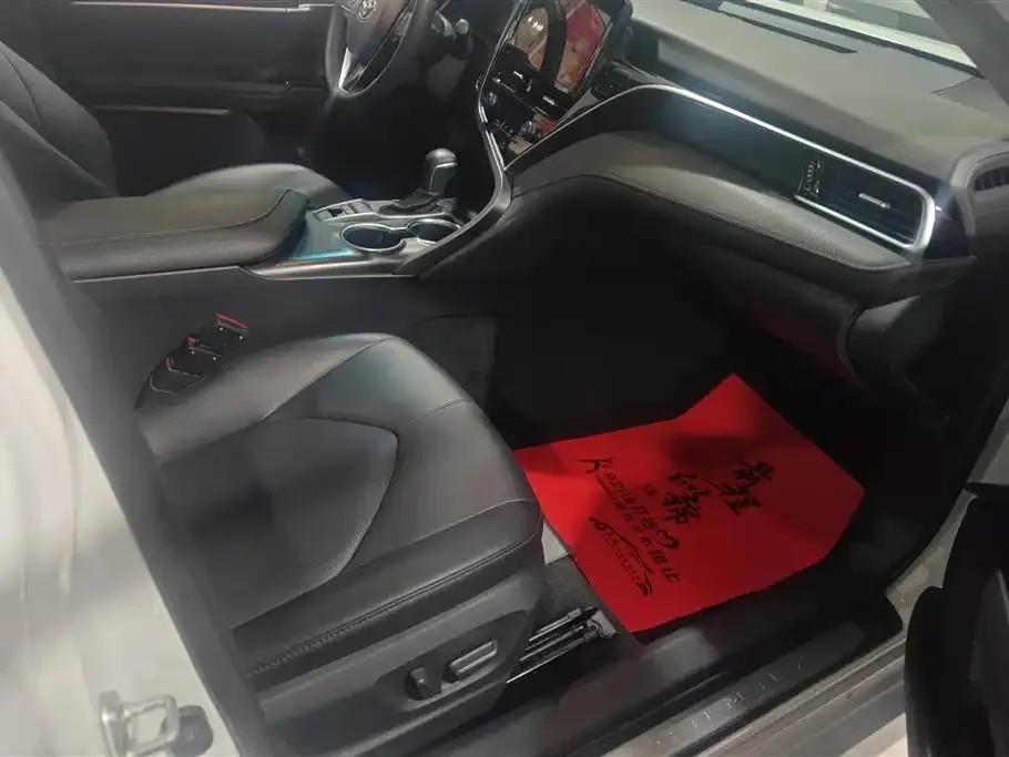 Toyota Camry 2022 из CN, фото 8
