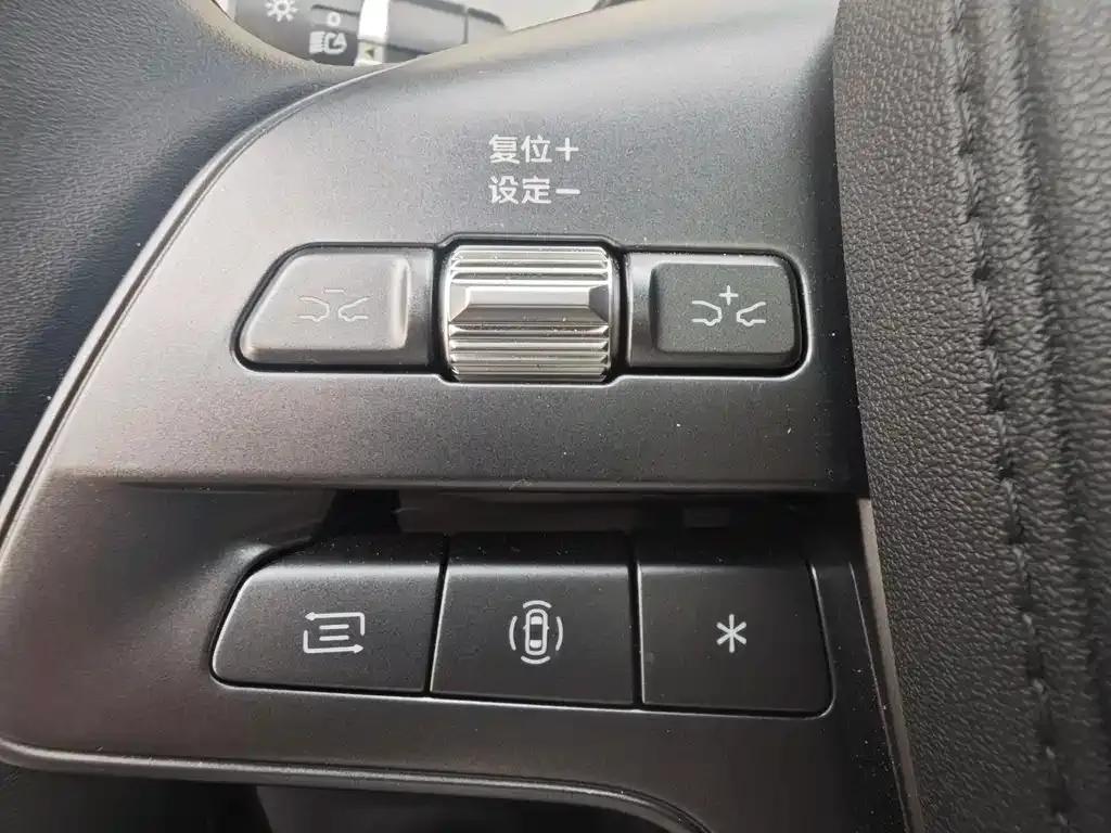 BYD Qin PLUS — фото 10