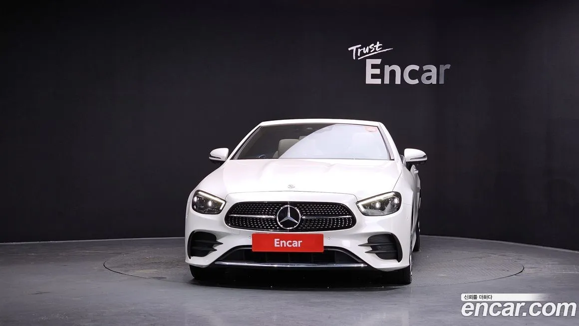 Mercedes-Benz E-Class — фото 6